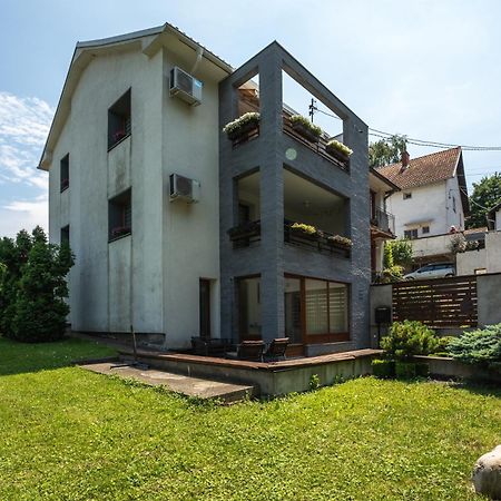 Apartmani15 Аранделовац Экстерьер фото