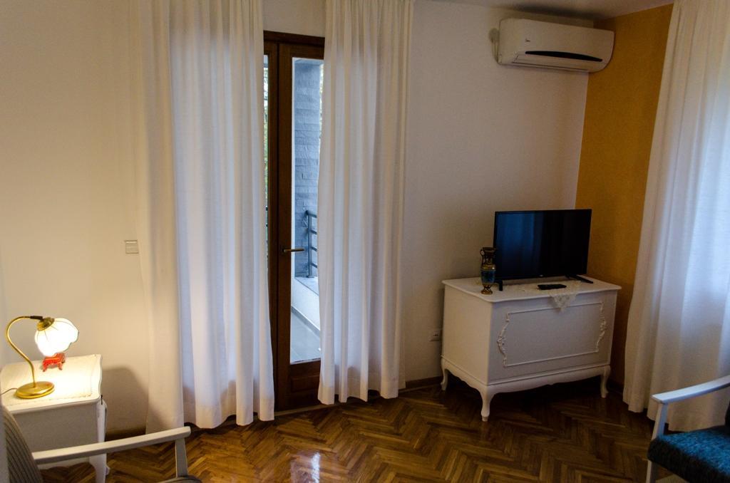 Apartmani15 Аранделовац Экстерьер фото
